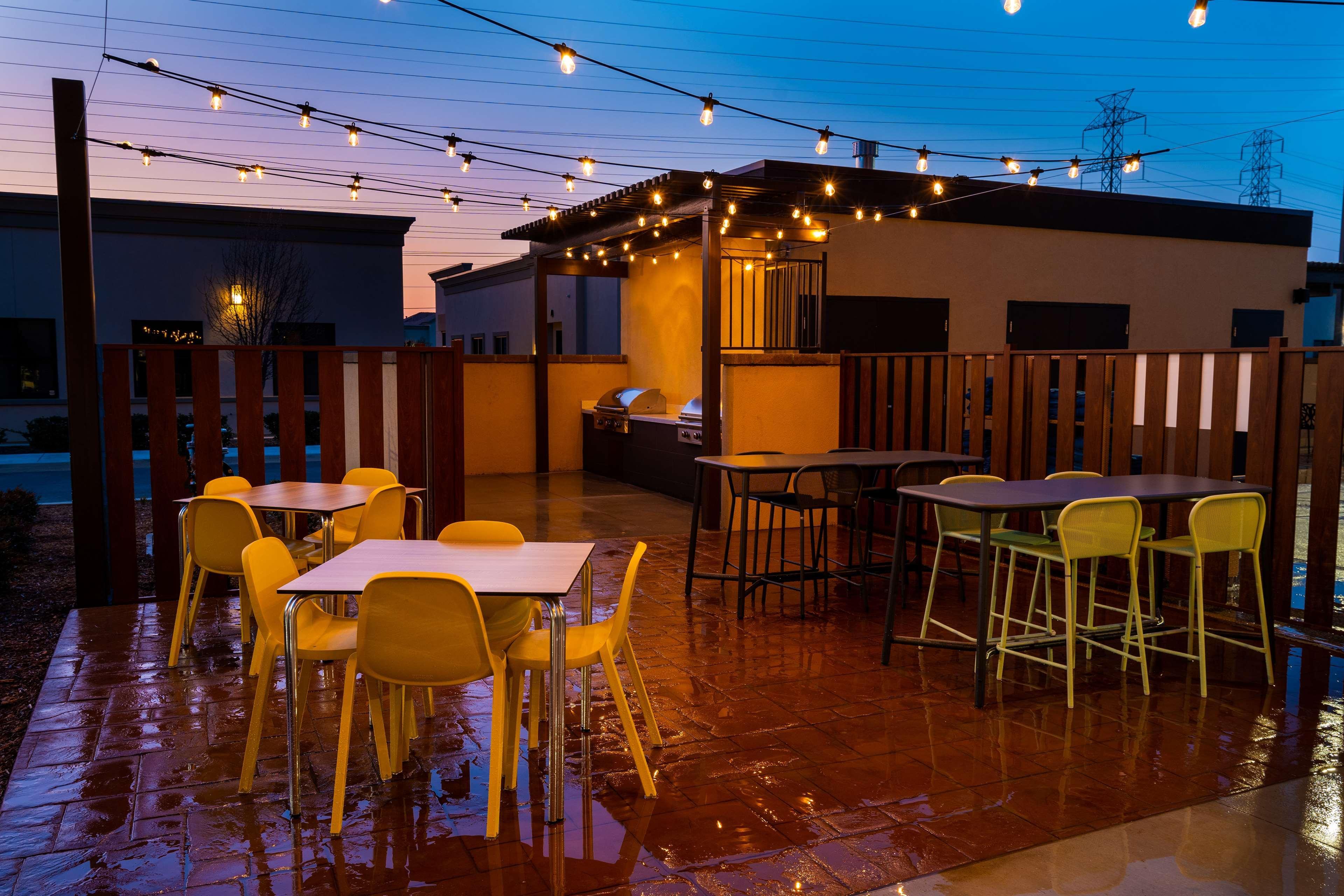 Home2 Suites Bakersfield Esterno foto